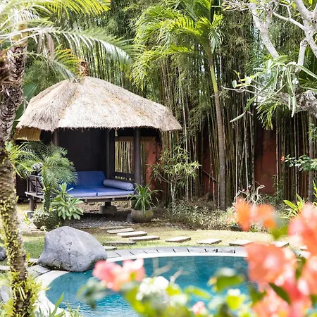 Relaxing Tropical Oasis Nestled Between Canggu & Seminyak